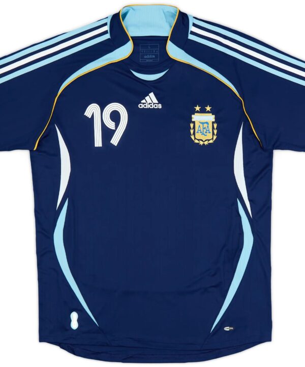 Camisa Retrô Argentina Away Copa do Mundo 2006 "Messi" N°.19
