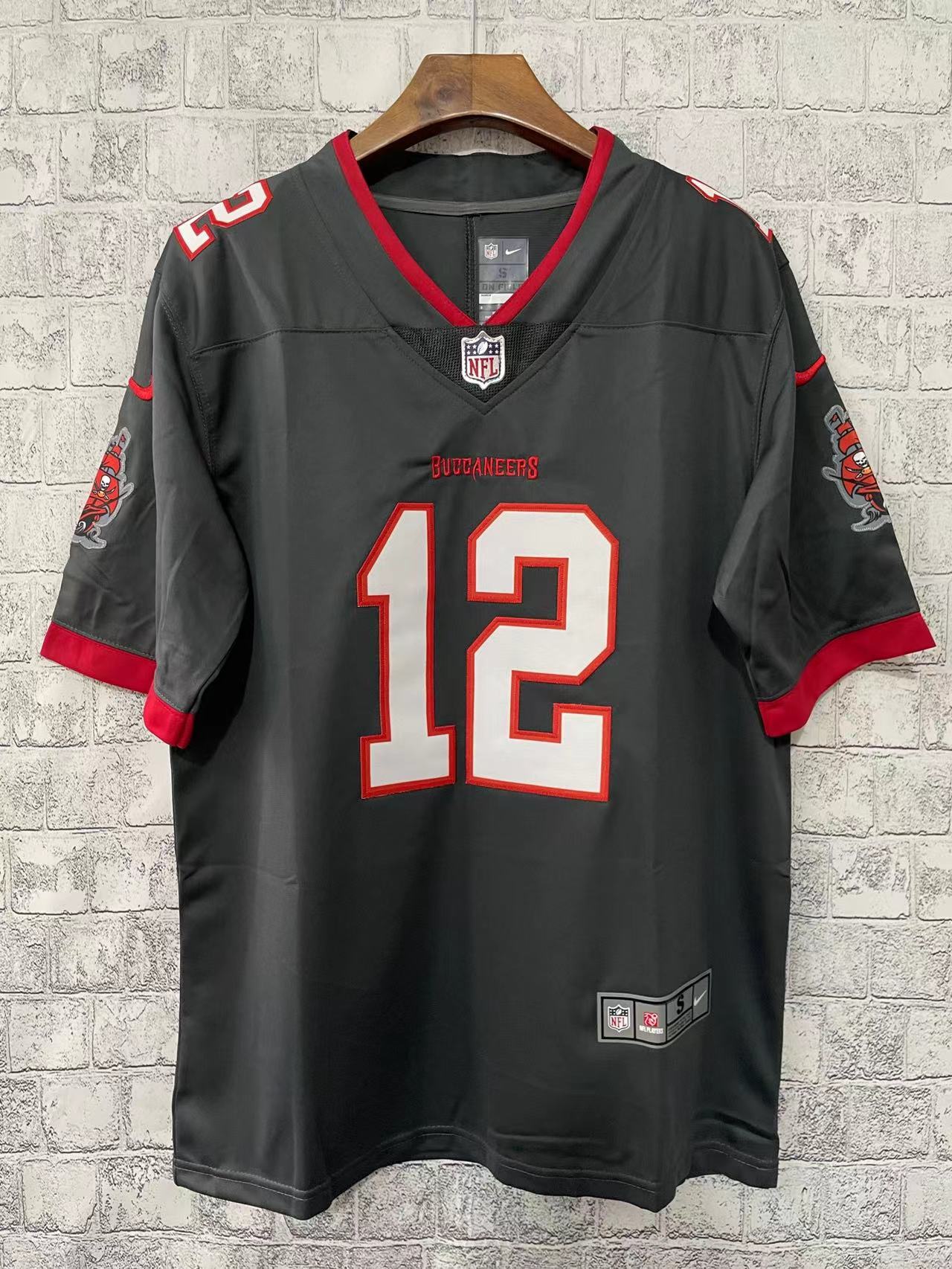 Camisa NFL Tampa Bay Buccaneers Vapor Limited Jersey Cinza - Imagem 7