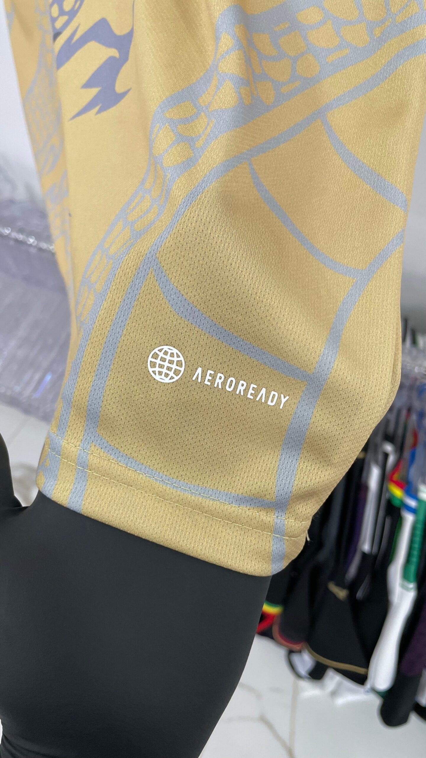 Camisa Edição Especial Real Madrid 23/24 - Gold - Imagem 6