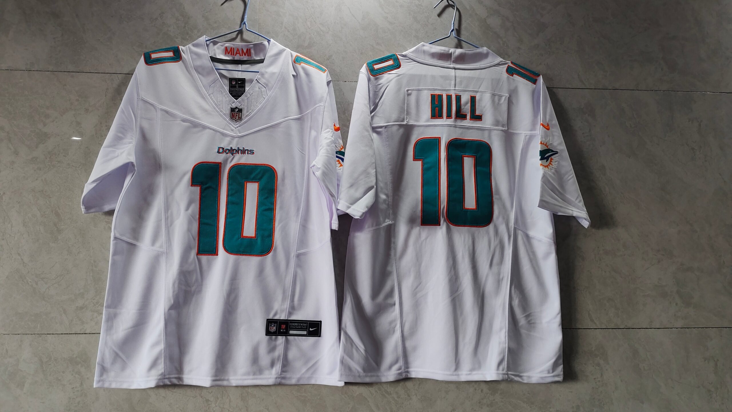 Camisa NFL Miami Dolphins Vapor F.U.S.E. Limited Jersey Branca - Imagem 3