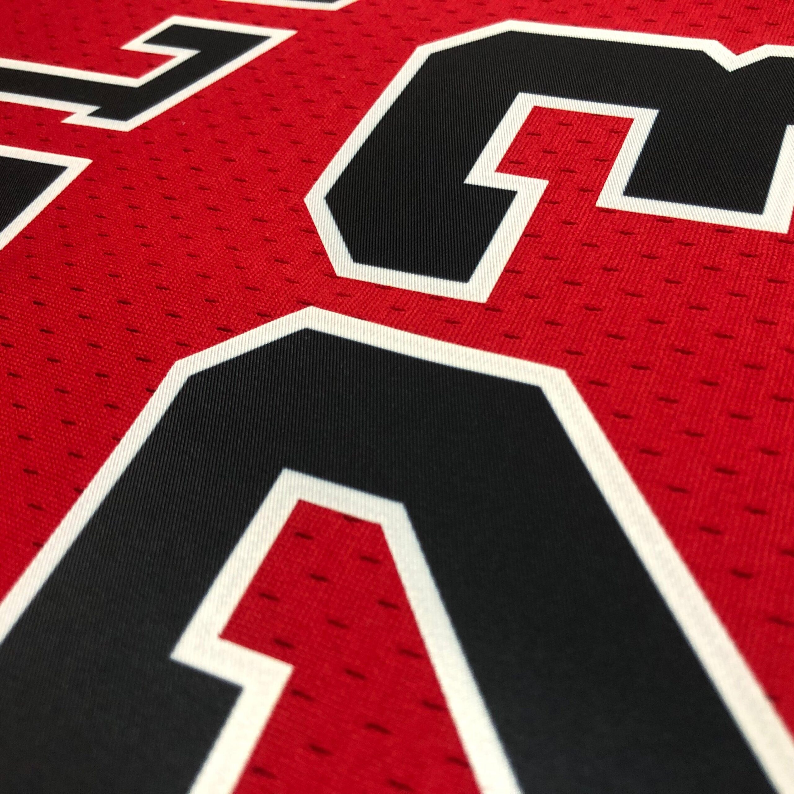 Regata Swingman Chicago Bulls Mitchell & Ness Hardwood Classics 1997/98 Vermelha - Imagem 6