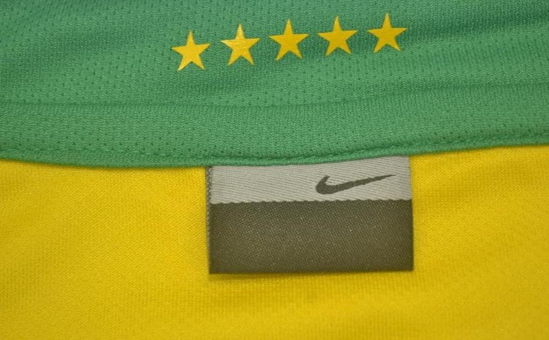 Camisa Retrô Brasil Home 2006 - Imagem 11