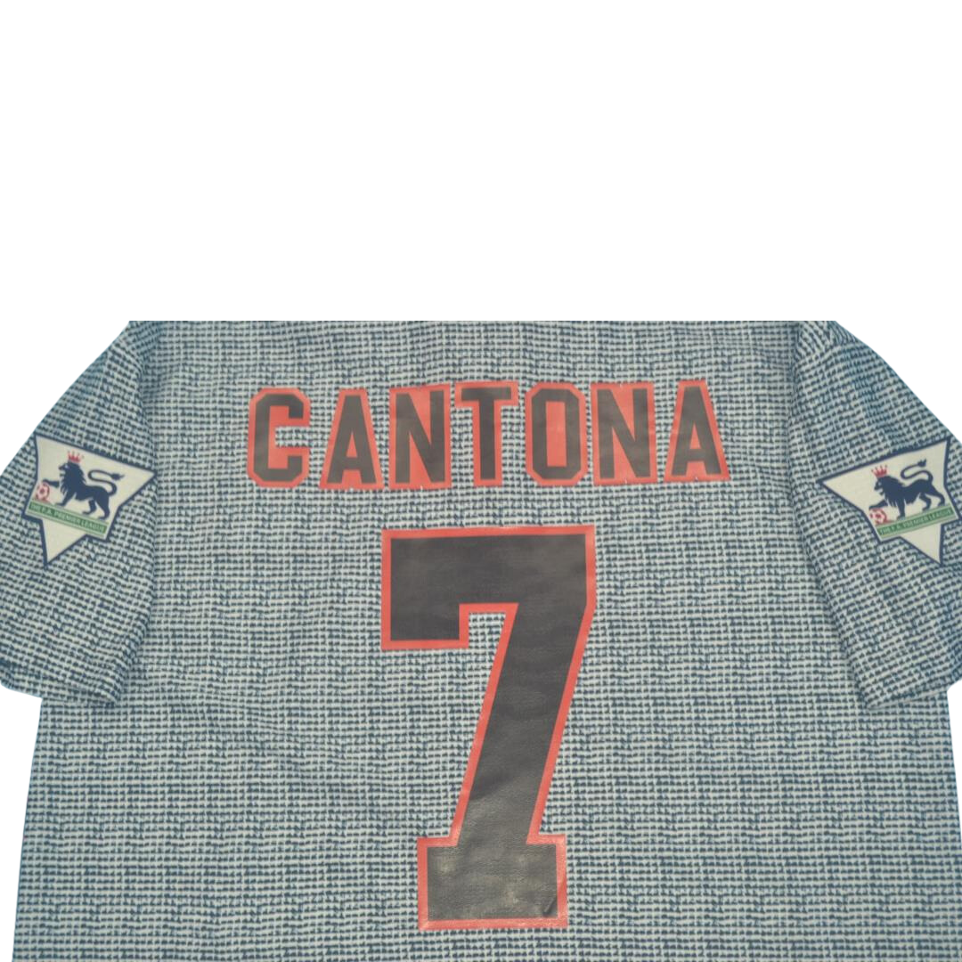 Camisa Manchester United Away 95/96 - Versão Retrô "Cantona" Nº 7 - Imagem 10