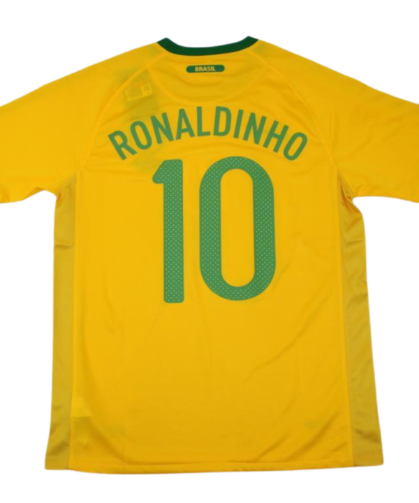Camisa Retrô Brasil Home 2010 "Ronaldinho" N°.10