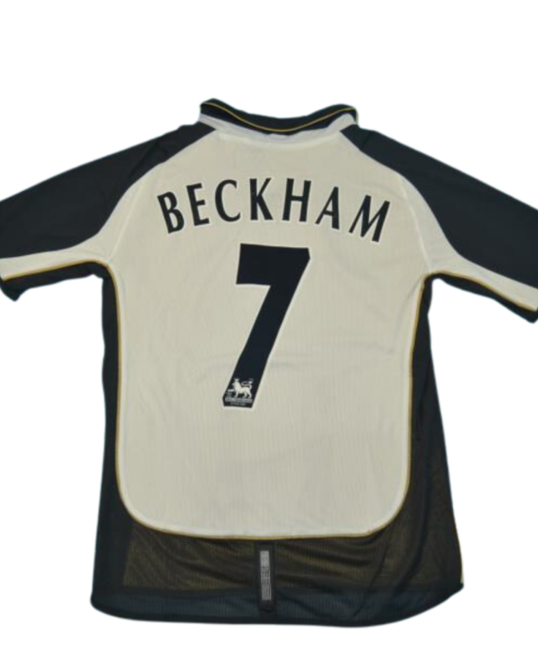 Camisa Manchester United Reversible Mode 00/01 - Versão Retrô "Beckham" Nº 7