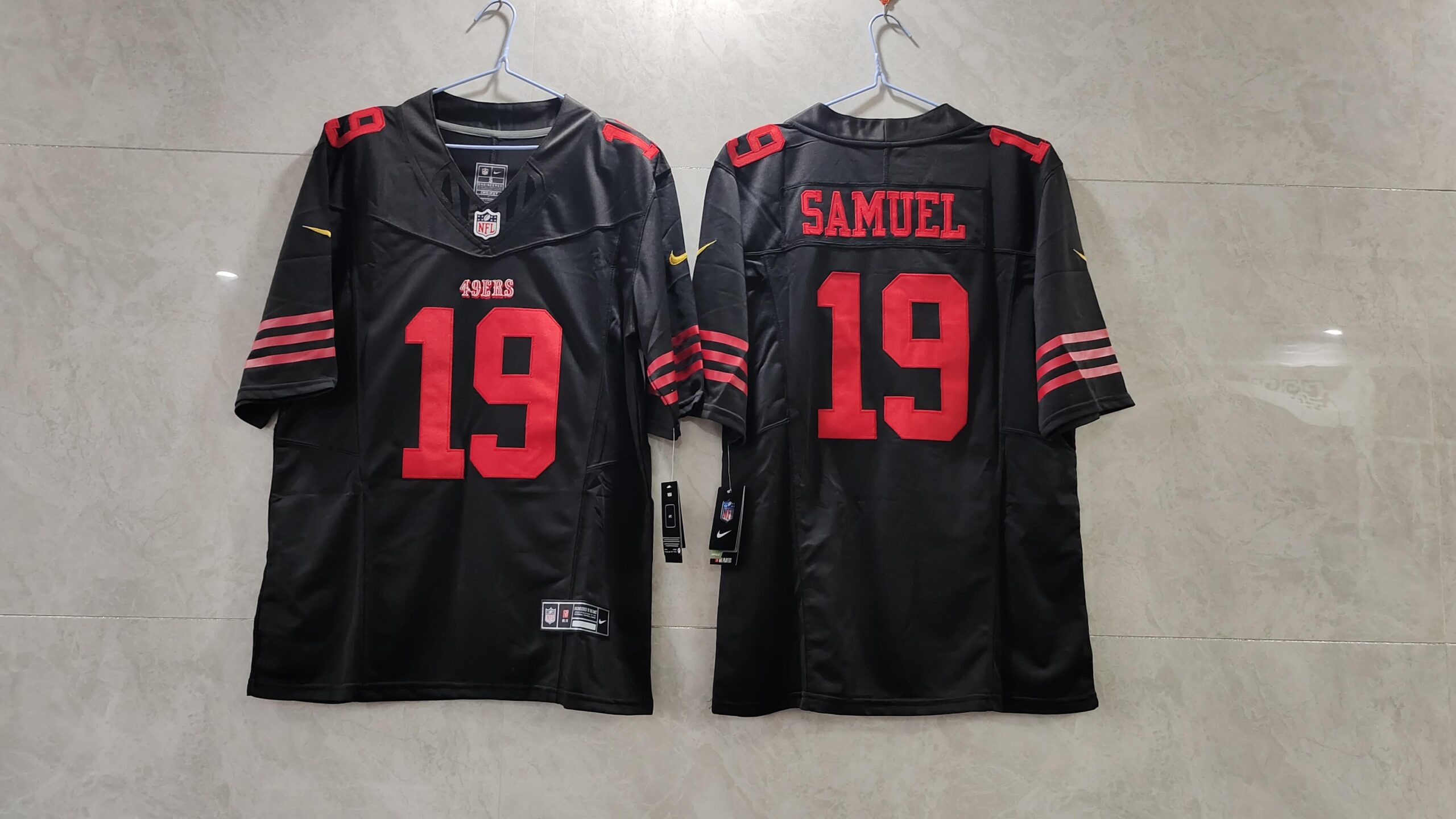 Camisa NFL San Francisco 49ers Vapor F.U.S.E. Limited Jersey Preta - Imagem 2