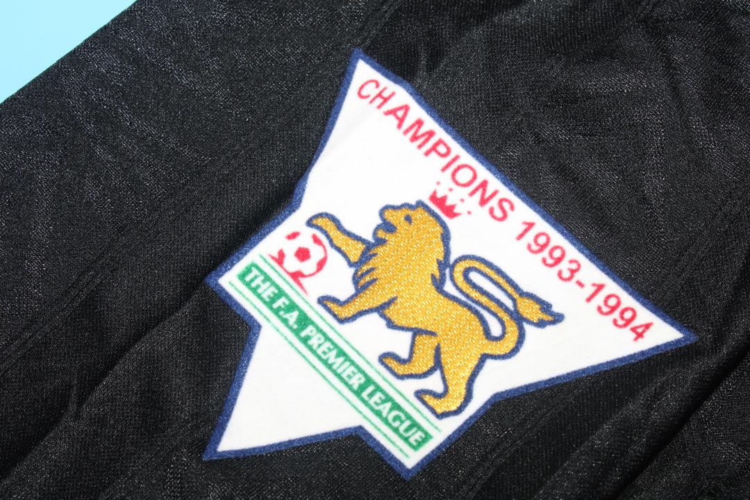 Camisa Manchester United Manga Longa 93/94 - Versão Retrô "Cantona" Nº 7 - Imagem 4