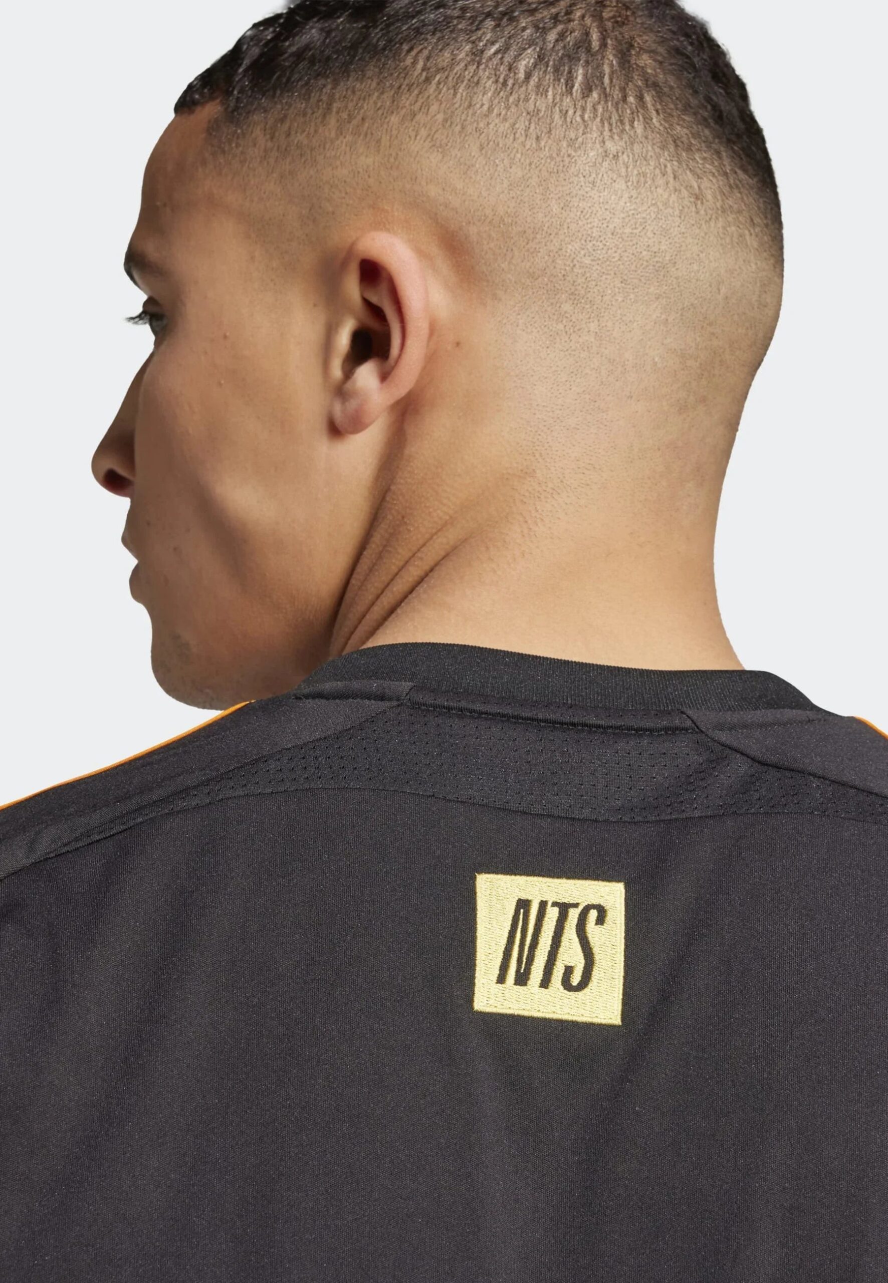Camisa Adidas Arsenal FC X NTS UBP - Edição Limitada - Imagem 4