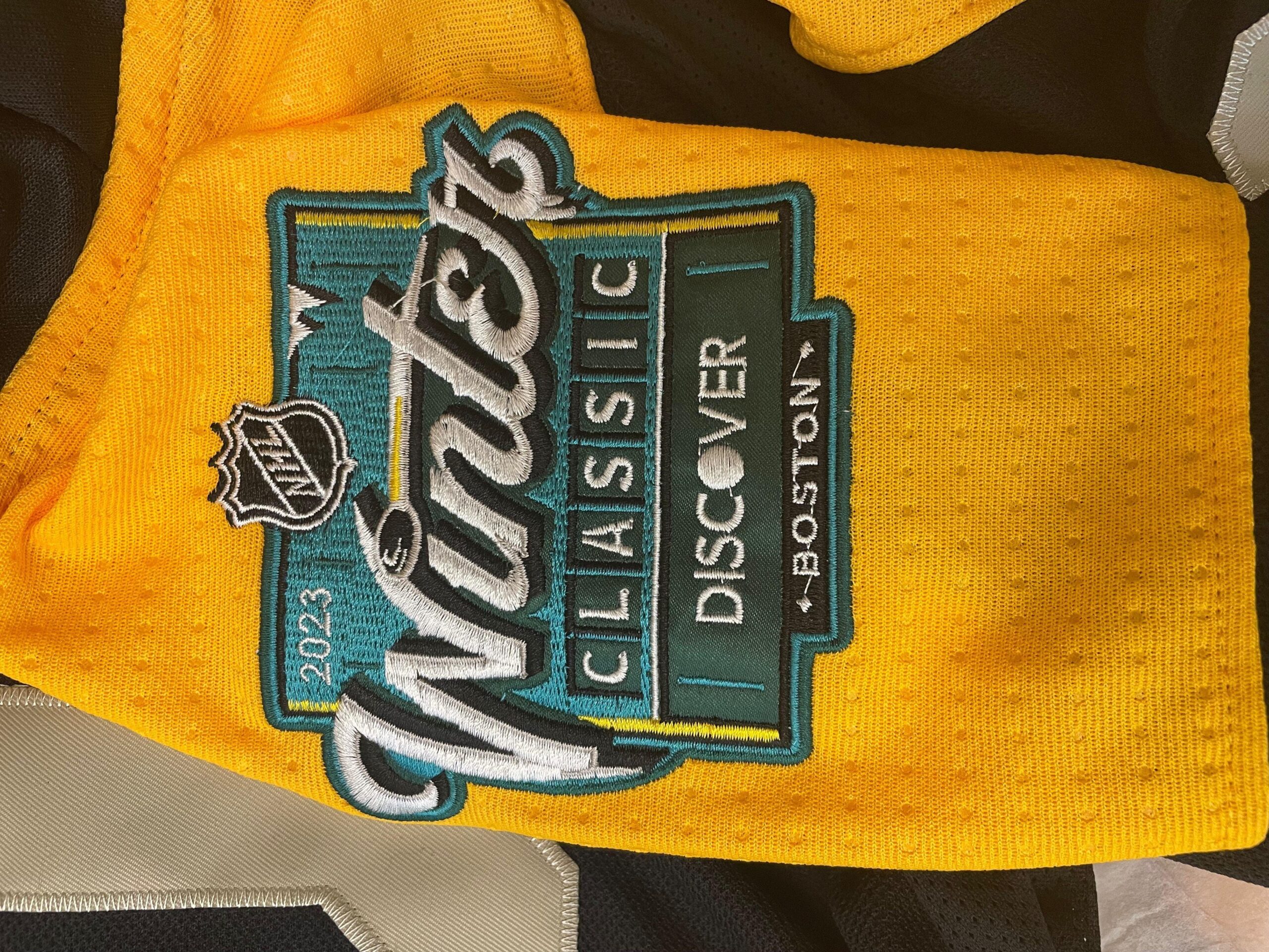 Jersey Boston Bruins Winter Classic - Imagem 4