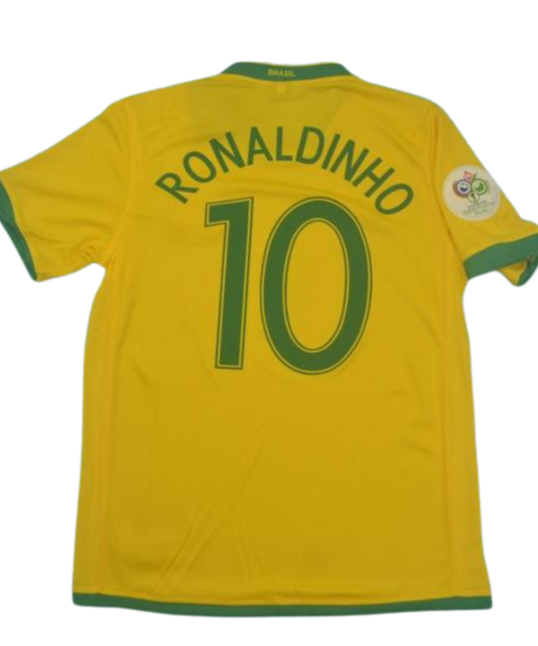 Camisa Retrô Brasil Home Copa do Mundo Versão 2006 "Ronaldinho" N°.10