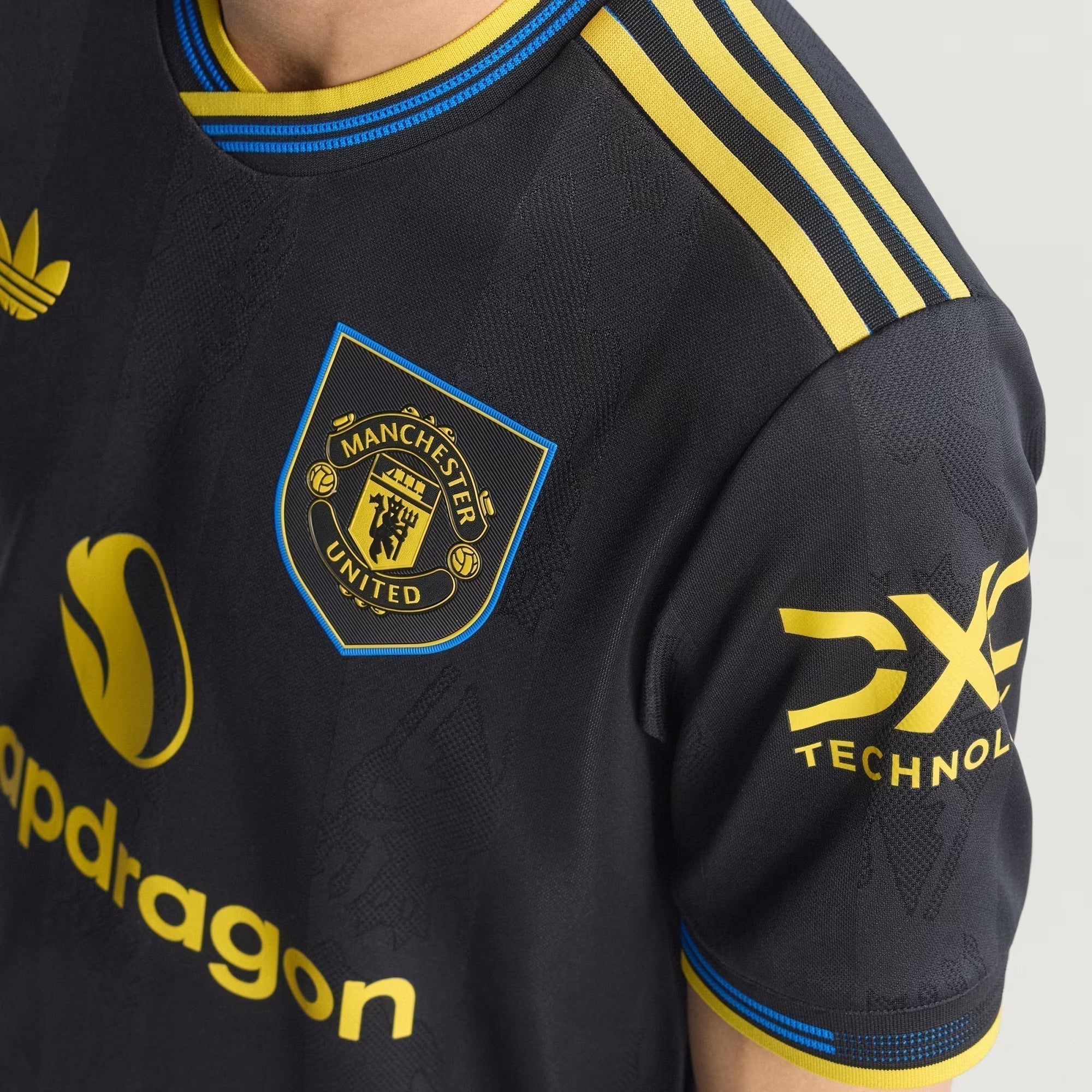 Camisa Adidas Manchester United 2025/26 III - Imagem 3