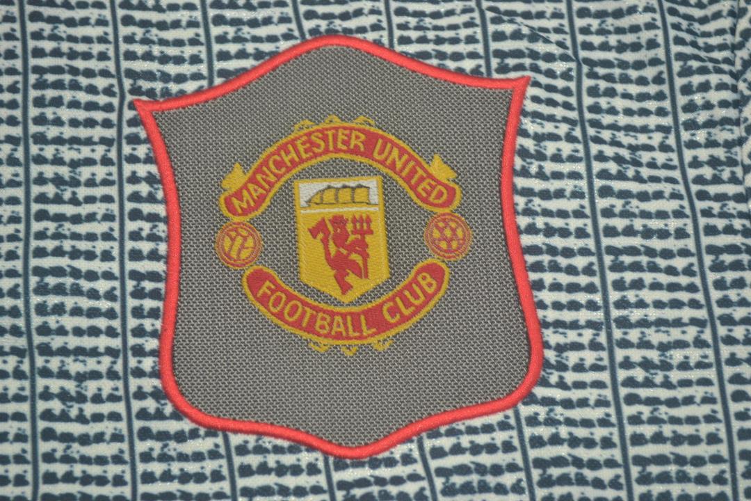 Camisa Manchester United Away 95/96 - Versão Retrô "Cantona" Nº 7 - Imagem 4