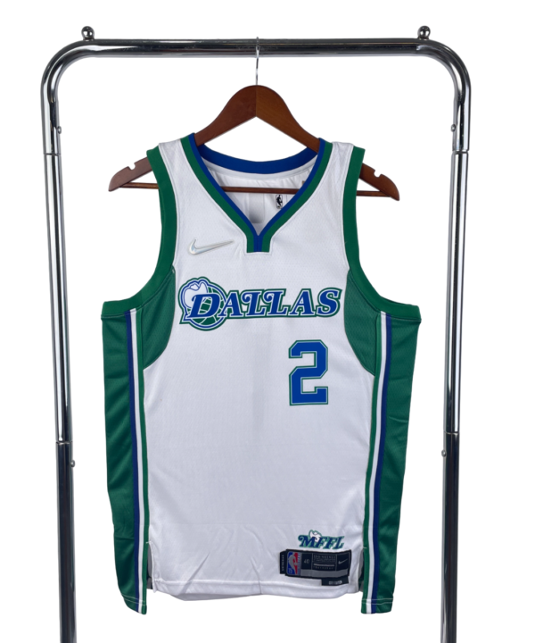 Regata NBA Dallas Mavericks Nike Authentic Irving 2 - Branca