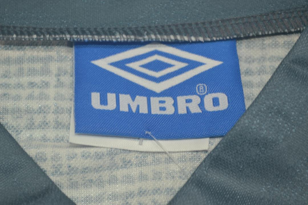 Camisa Manchester United Away 95/96 - Versão Retrô "Cantona" Nº 7 - Imagem 6