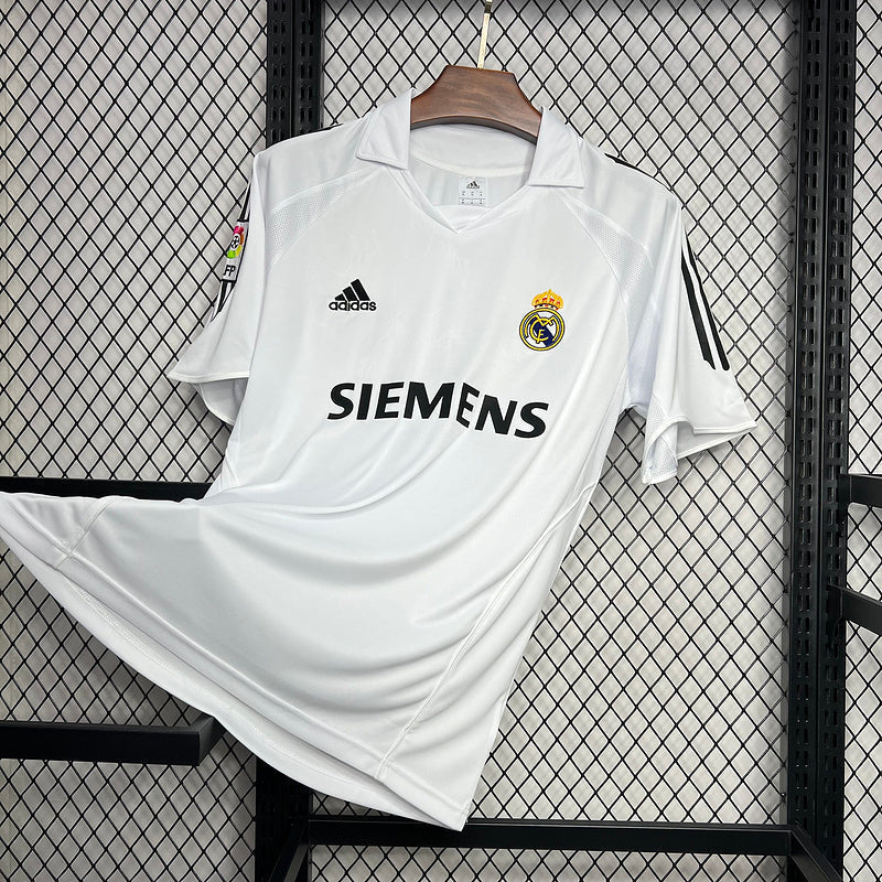 Camisa Real Madrid l Retro 2005/06 - Imagem 4