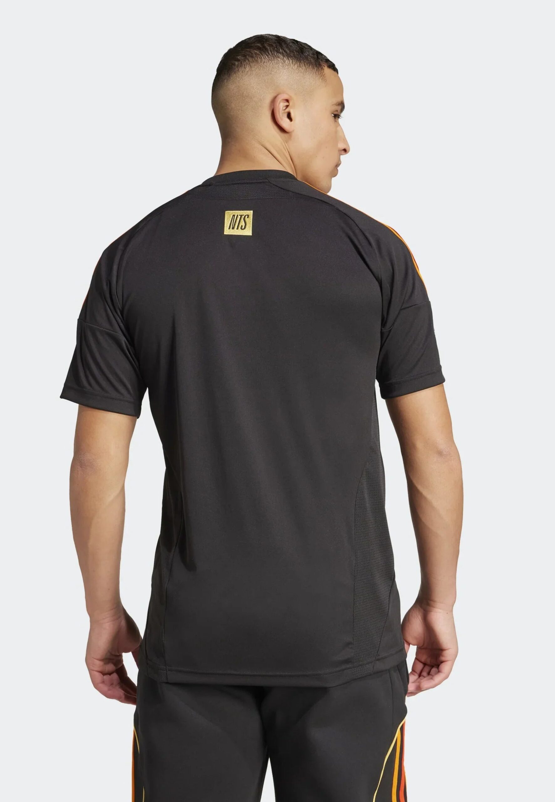 Camisa Adidas Arsenal FC X NTS UBP - Edição Limitada - Imagem 7