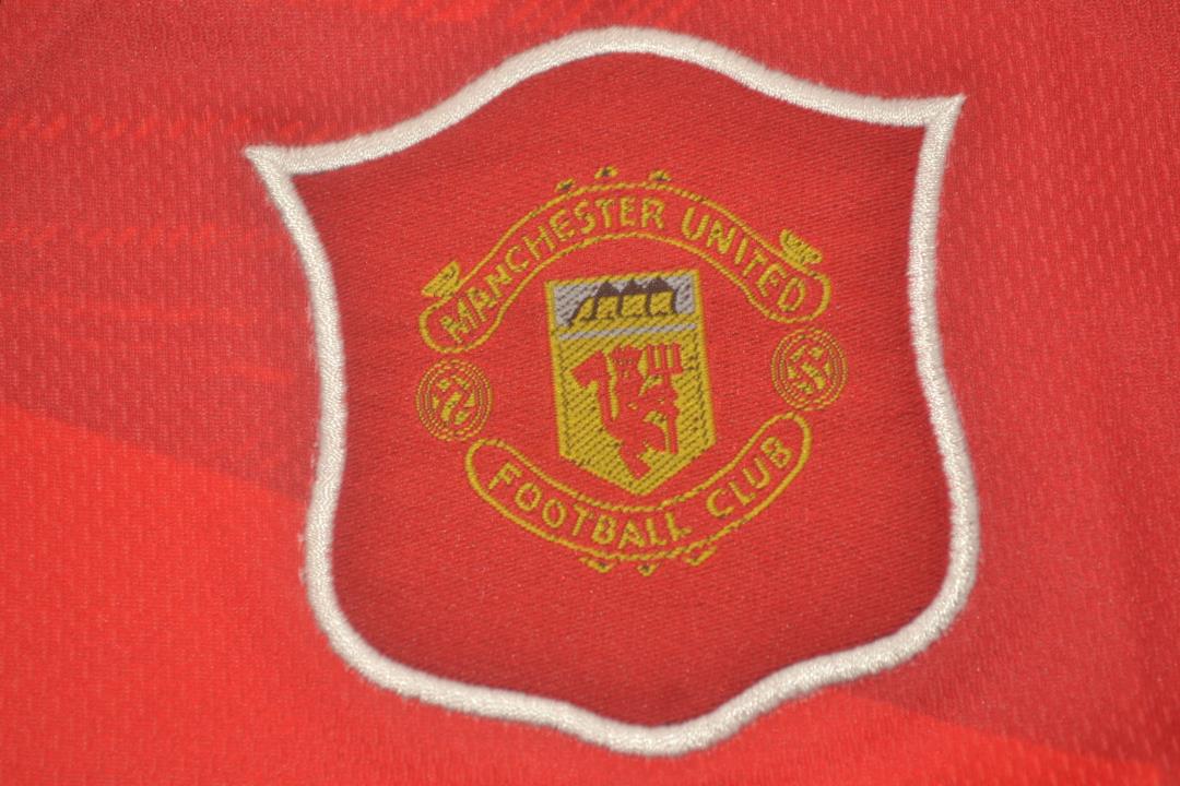 Camisa Manchester United Home 94/96 - Versão Retrô "Cantona" Nº 7 - Imagem 9