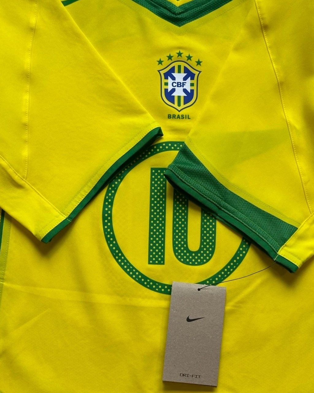 Camisa Nike Brasil Reedição Total 90 Ronaldinho Nº 10 Masculina - Imagem 8